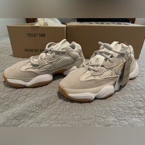 Yeezy 500, Size 6, Stone Taupe